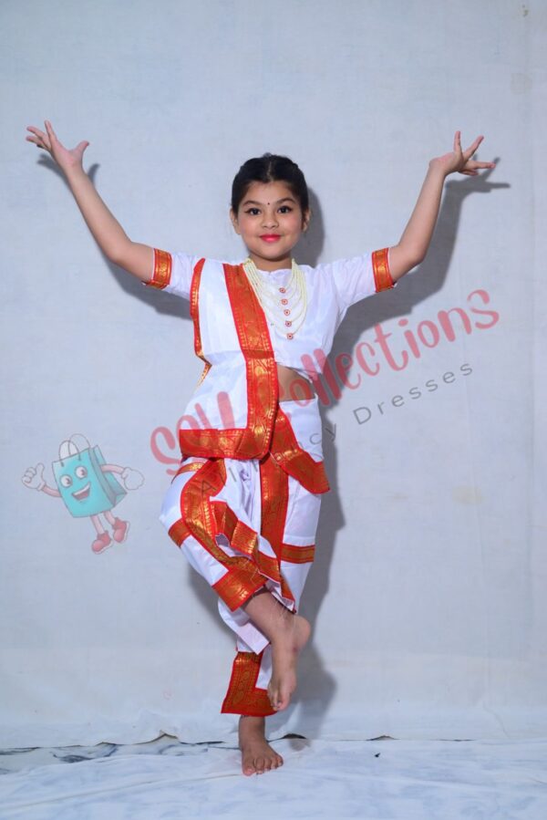 Classical Bharatnatyam For Girl